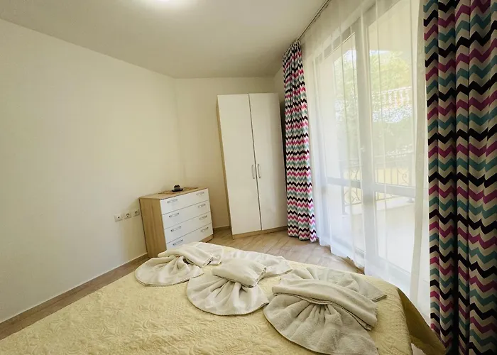 Horizon 4 'б' Apartment *